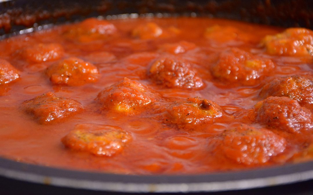Receta de Albóndigas con Tomate I 5 pasos ▷ El Pisto Bueno